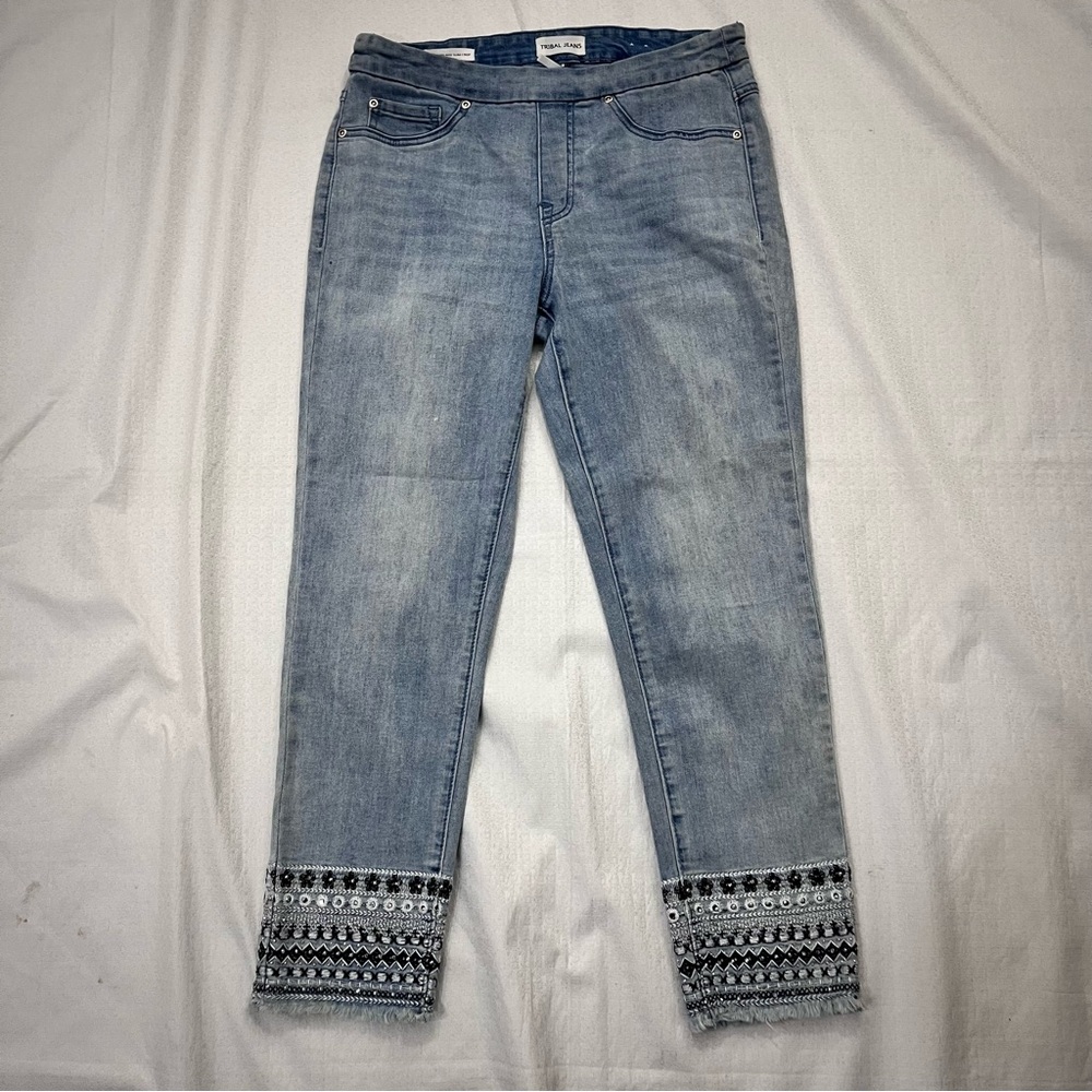 Tribal ladies slim Cropped Jeans with Embroidered Hem size 8